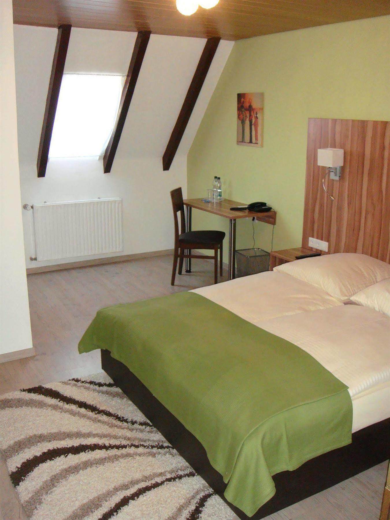 Hotel Smart-Inn Erlangen Buitenkant foto